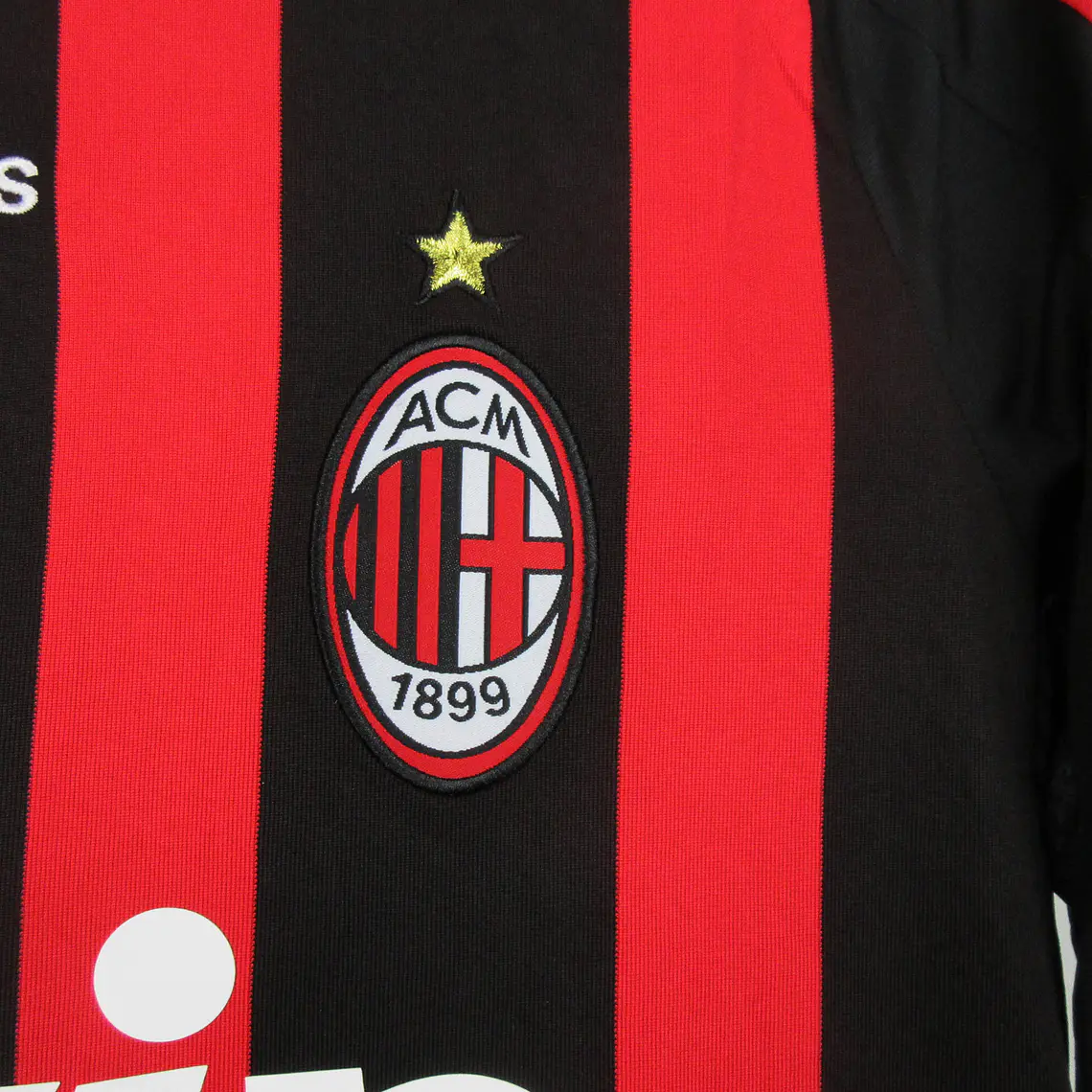Milan Home 08/09 4