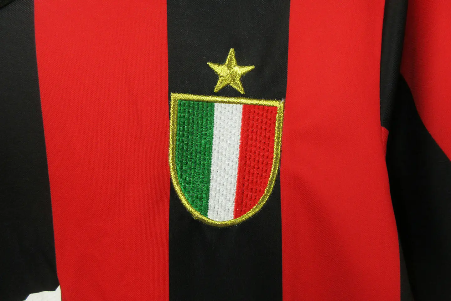 Milan Home 88/89 4