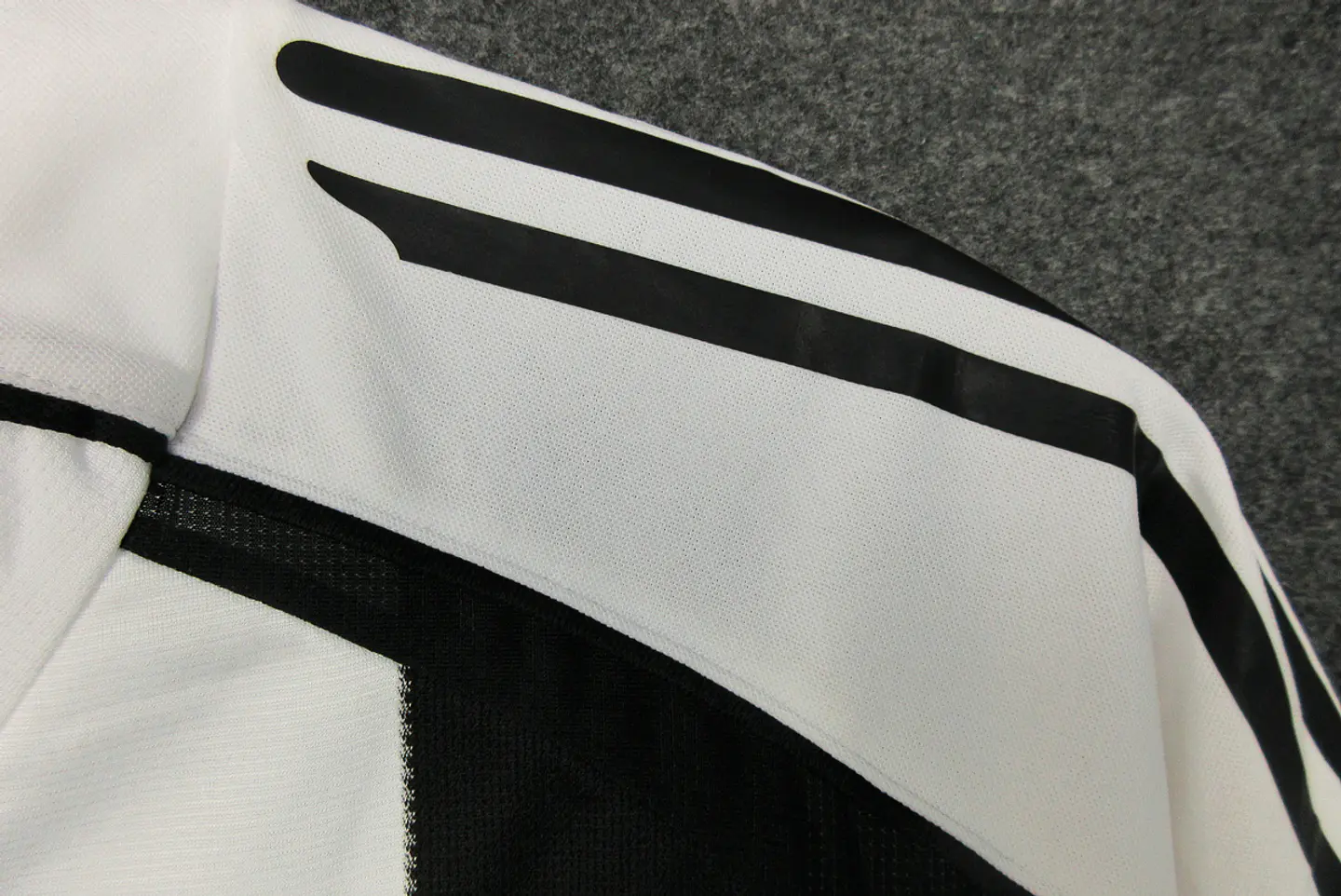 Newcastle Home 05/06 5
