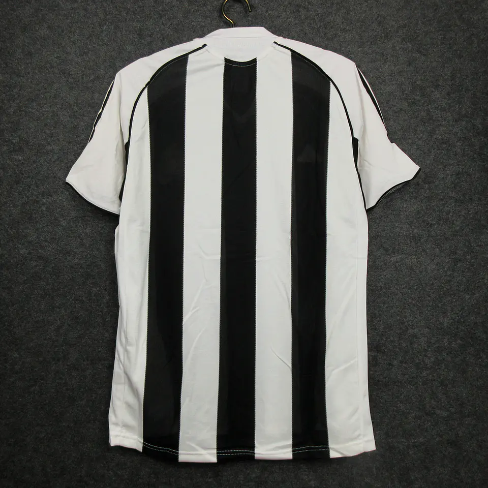 Newcastle Home 05/06 3