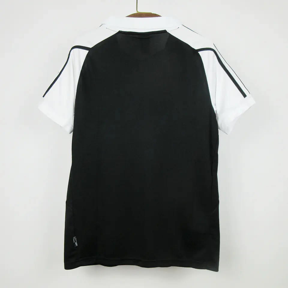 Real Madrid Away 01/02 2