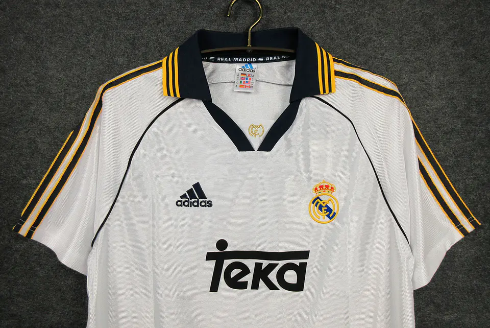 Real Madrid Home 98/00 2
