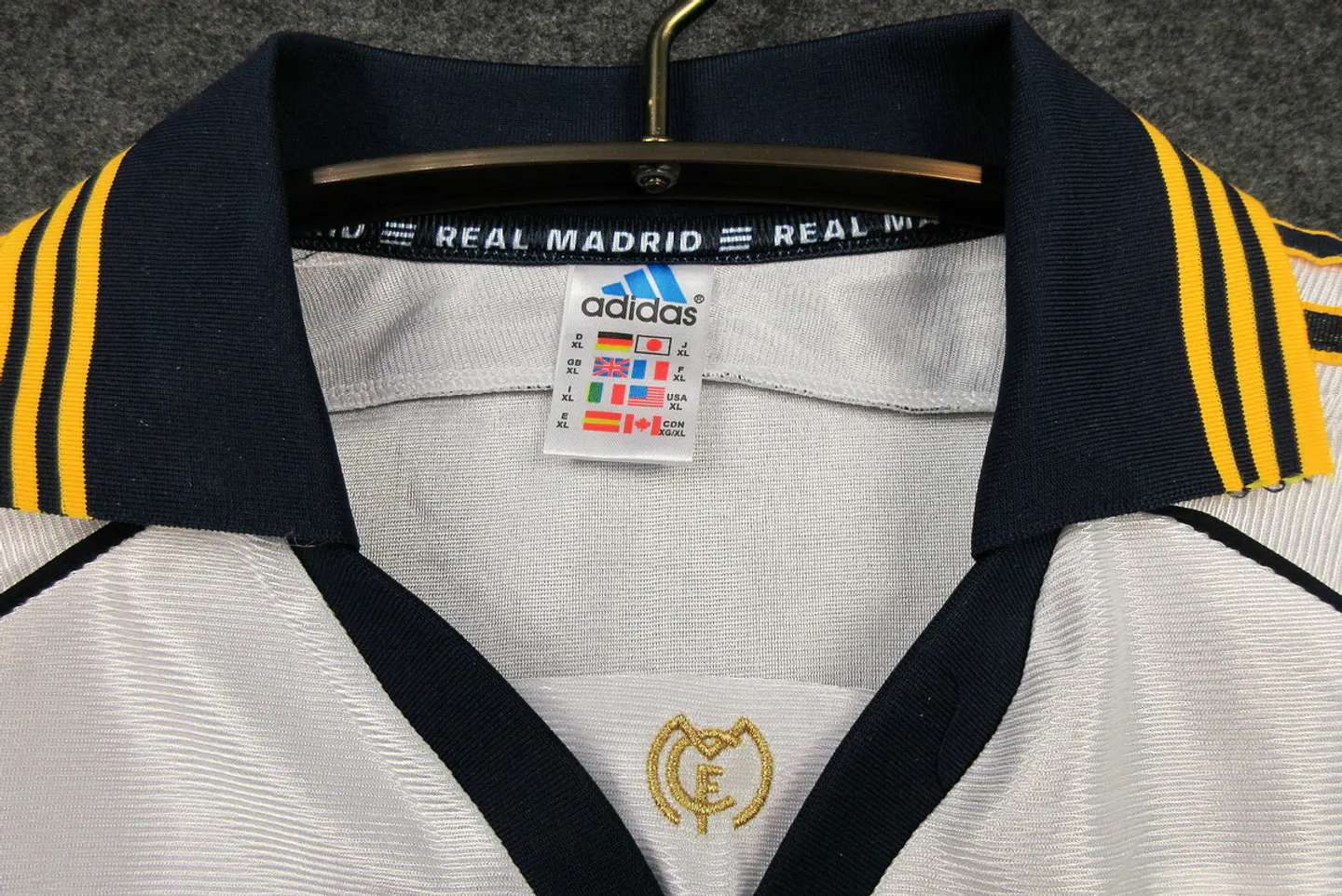 Real Madrid Home 98/00 4