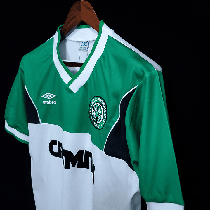 Celtic Away 85/86 3