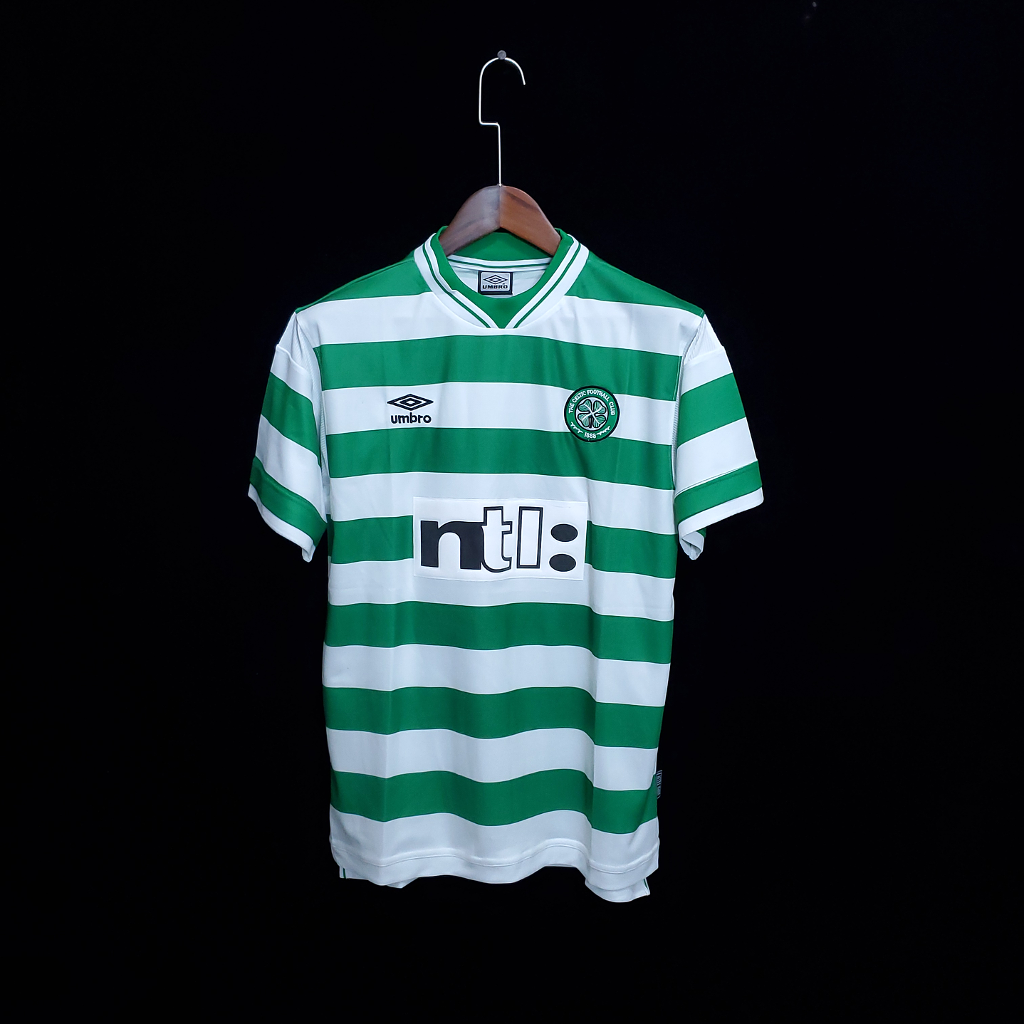 Celtic Home 99/00 1