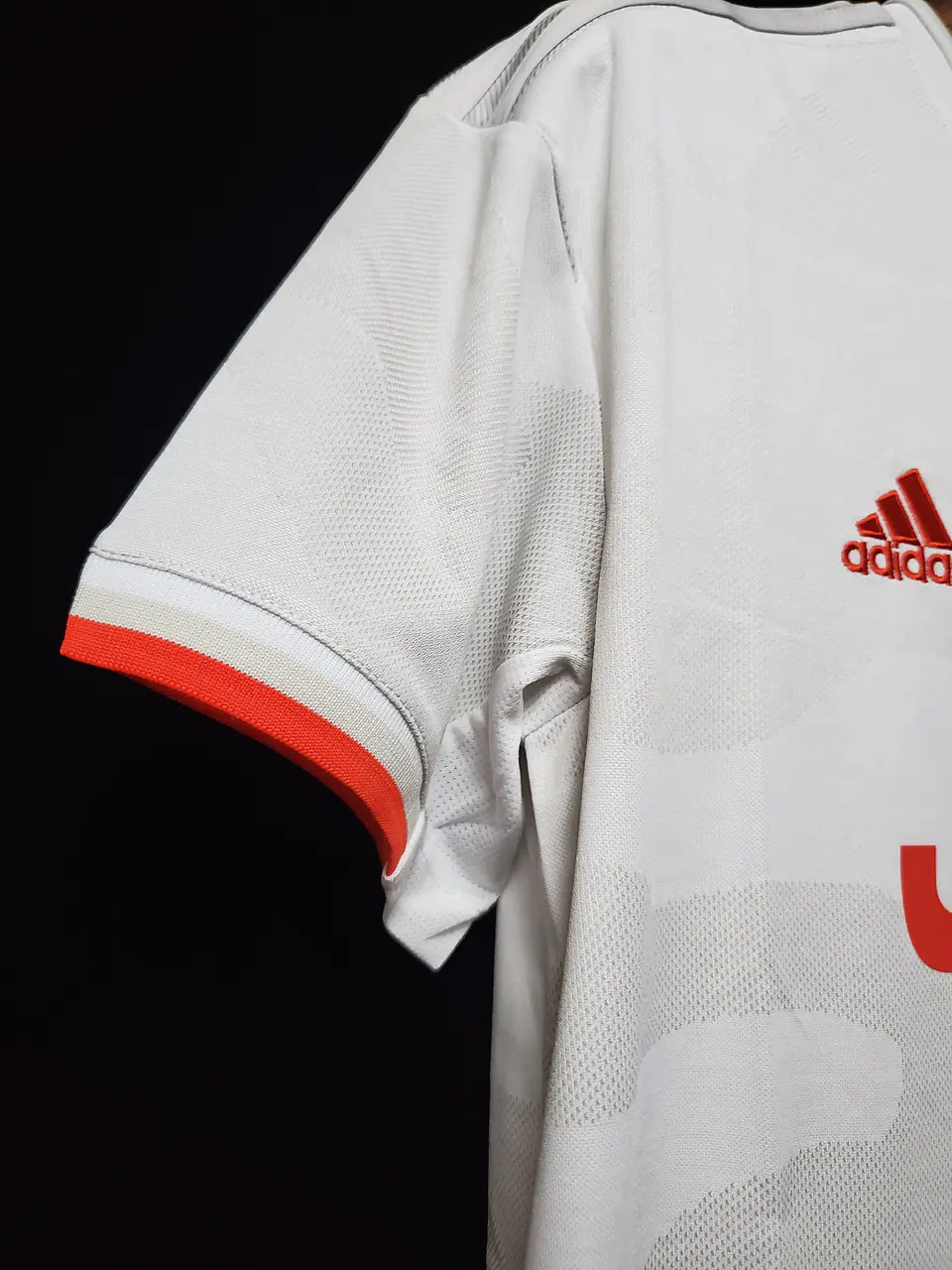 Juventus Away 19/20 6