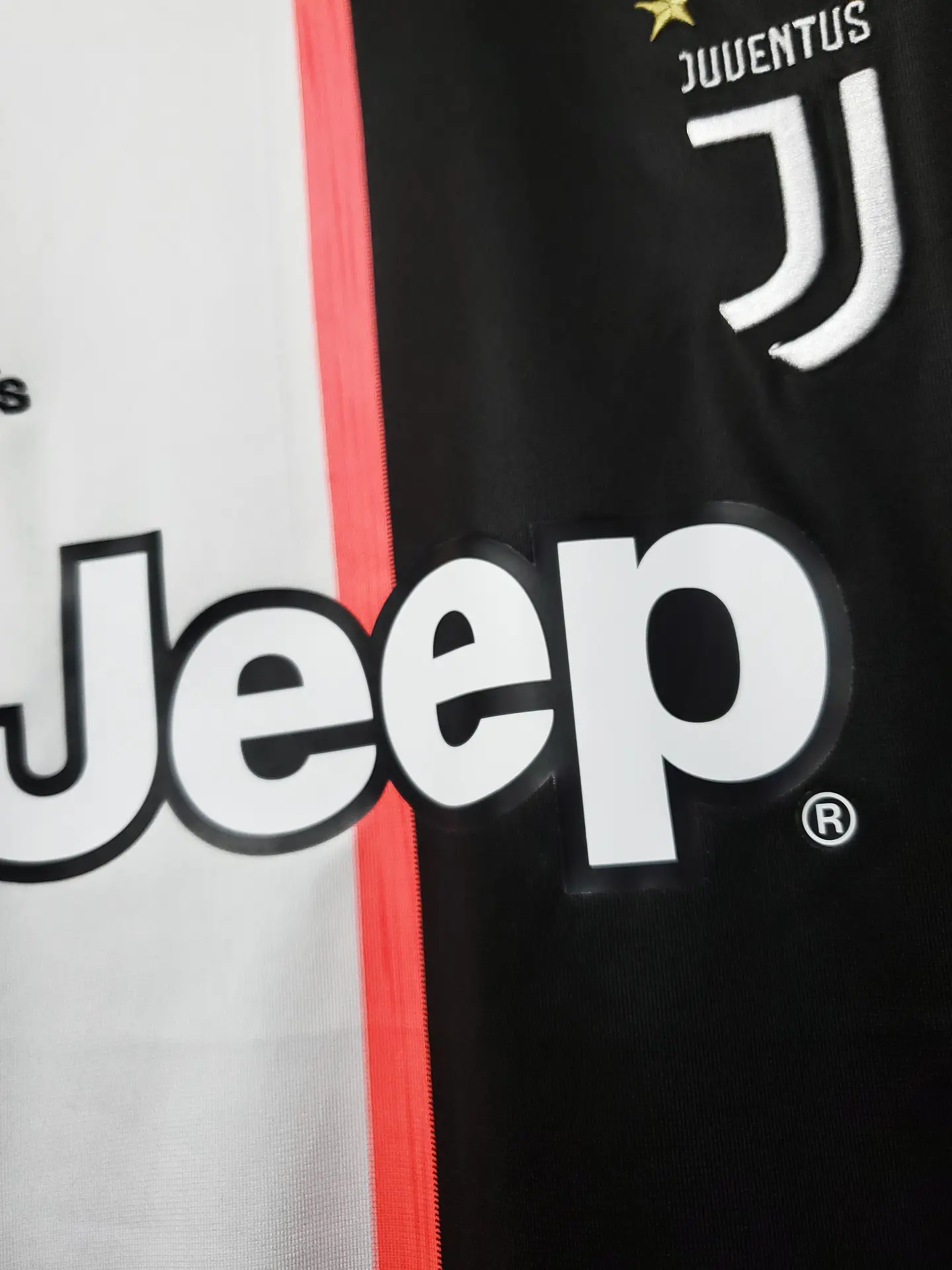 Juventus Home 19/20 4