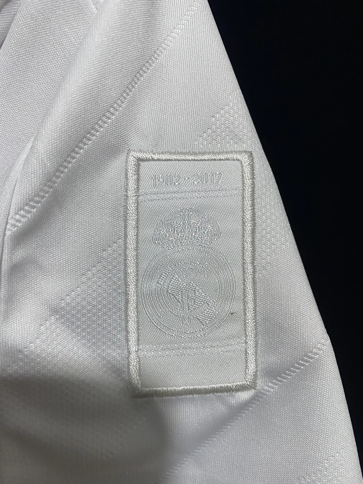 Real Madrid Home 18/19 6