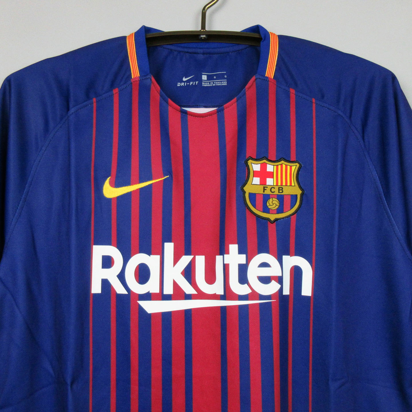 Barcelona Home 17/18 3