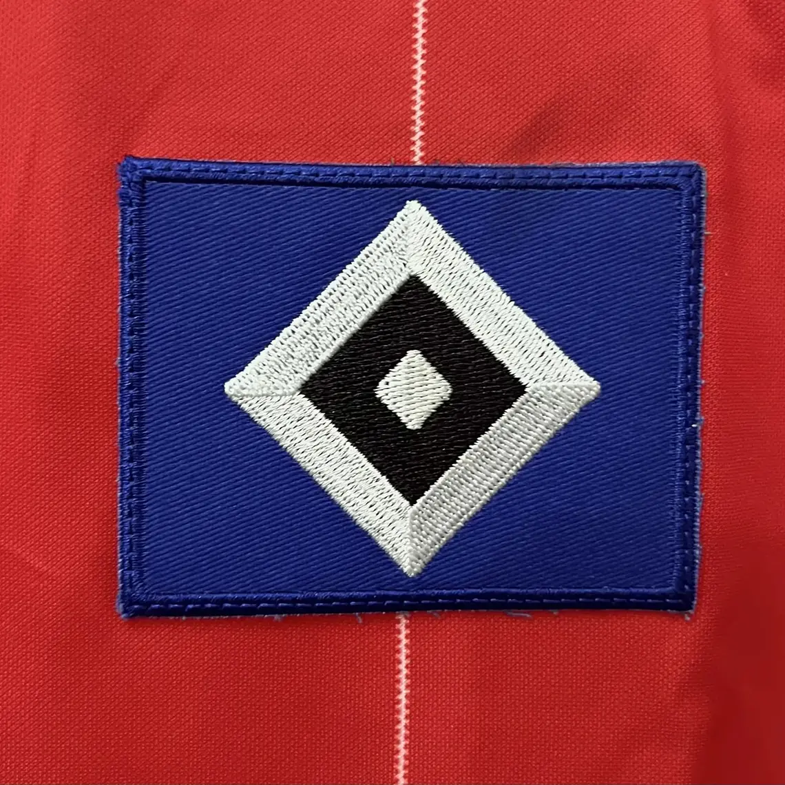 Hamburgo Away 82/83 4