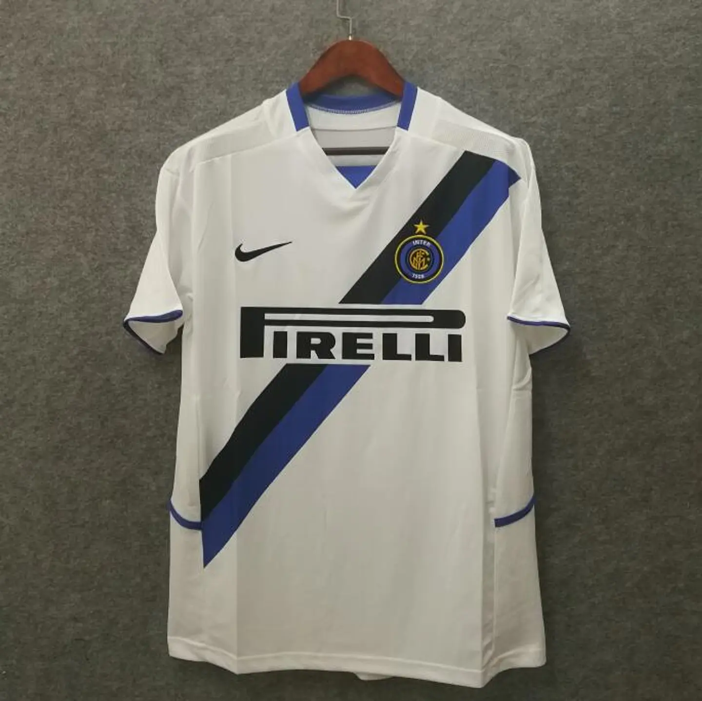 Inter Milão Away 02/03 1