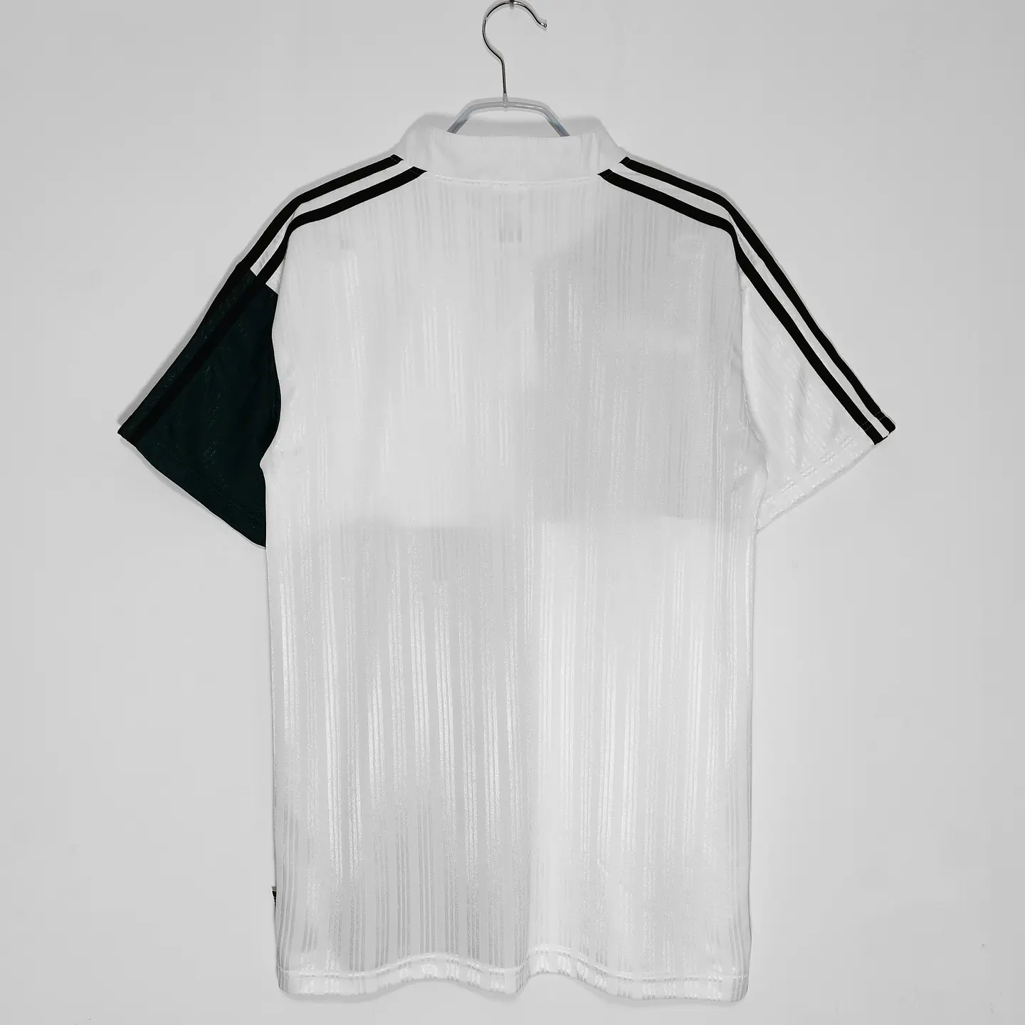 Liverpool Away 95/96 2