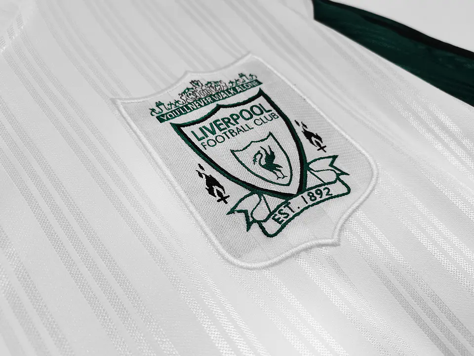 Liverpool Away 95/96 4