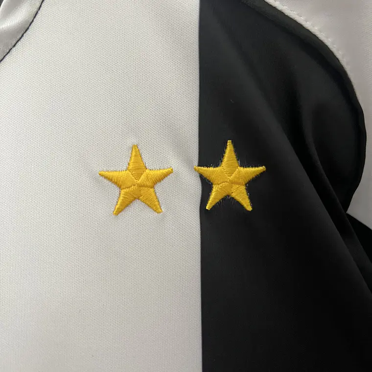 Juventus Home 04/05 8