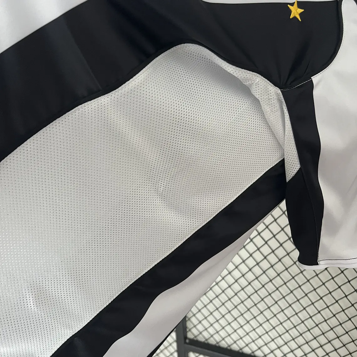 Juventus Home 04/05 6