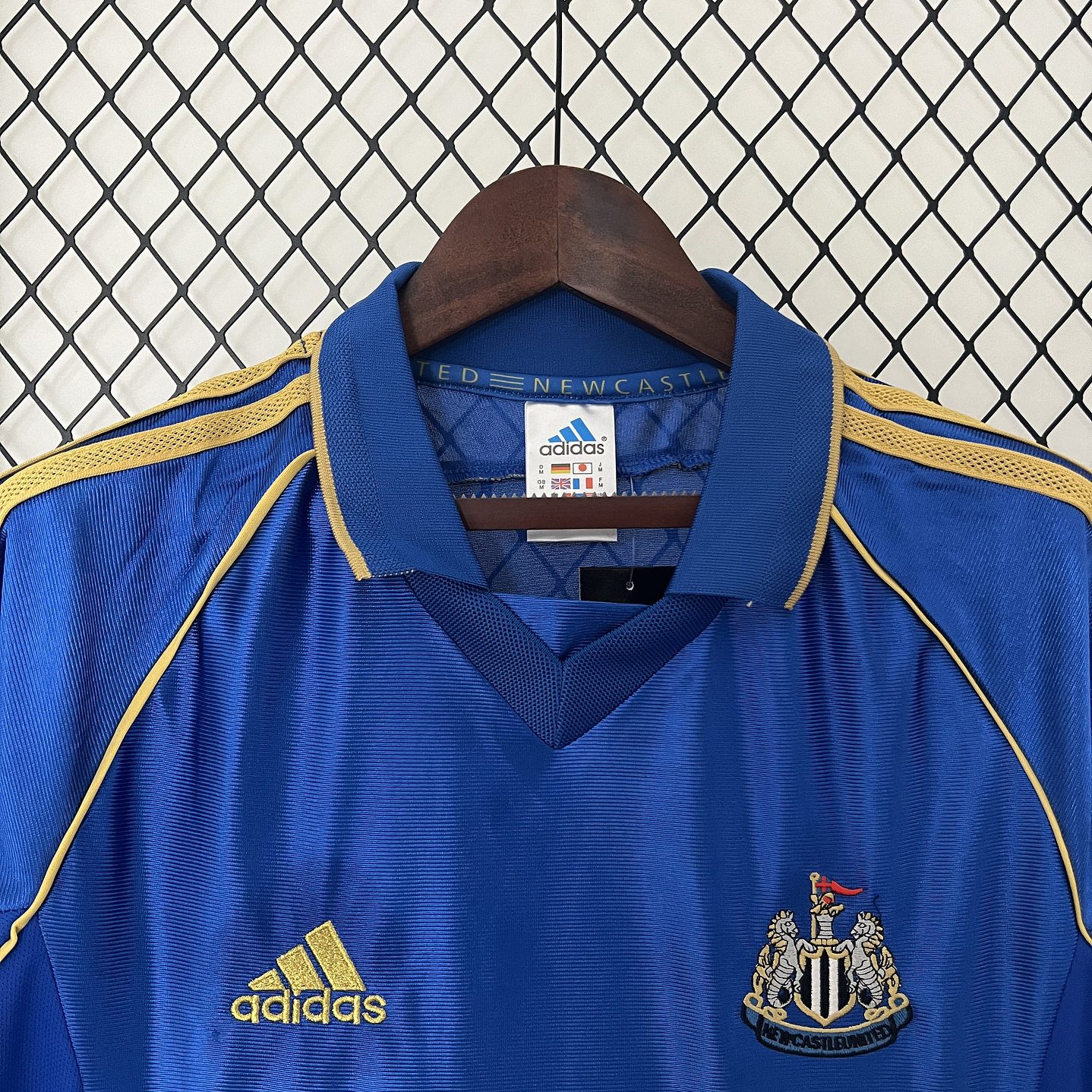 Newcastle Away 98/99 2