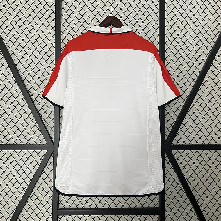 Inglaterra Home 2004 3