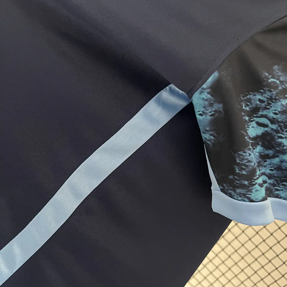 Manchester City Away 15/16 5