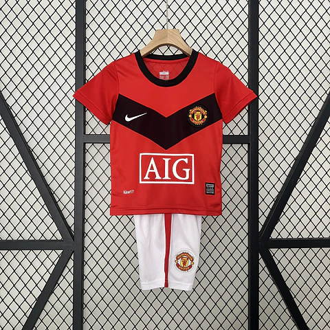 Manchester United Home 09/10 Kit Criança