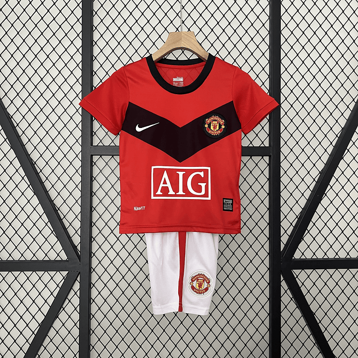 Manchester United Home 09/10 Kit Criança 1