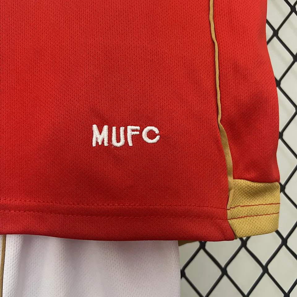 Manchester United Home 06/07 Kit Criança 7