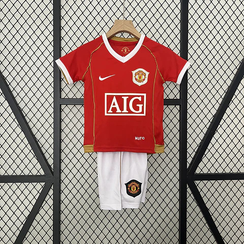 Manchester United Home 06/07 Kit Criança