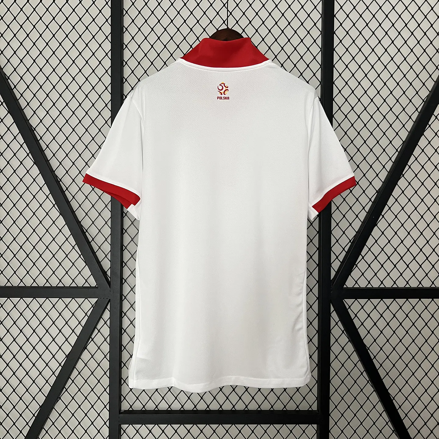 Polónia Home 2024 3