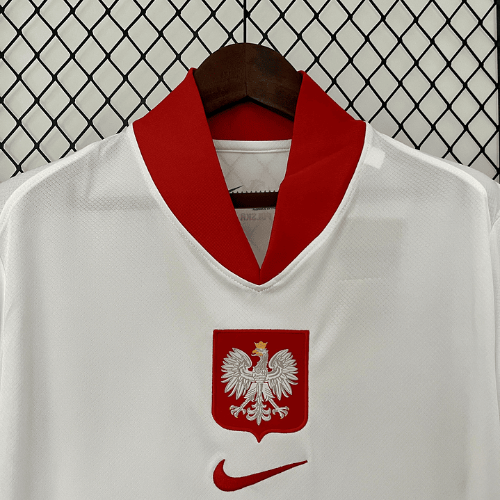 Polónia Home 2024 3