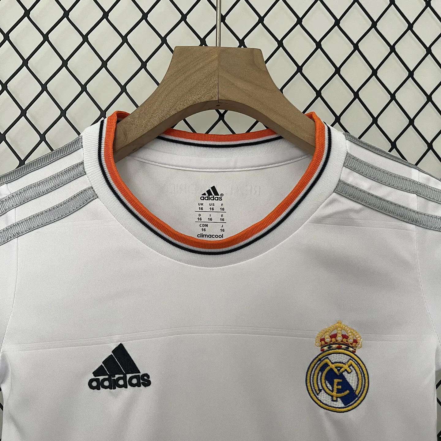 Real Madrid Home 13/14 Kit Criança 3