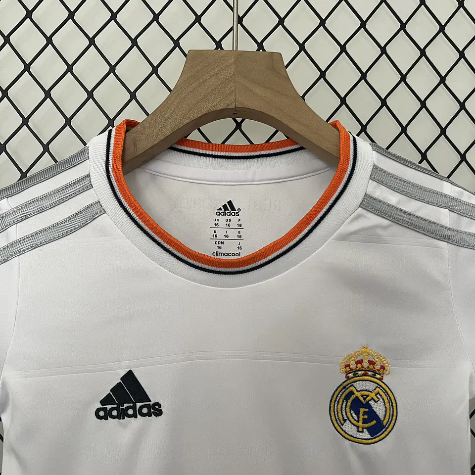 Real Madrid Home 13/14 Kit Criança 3