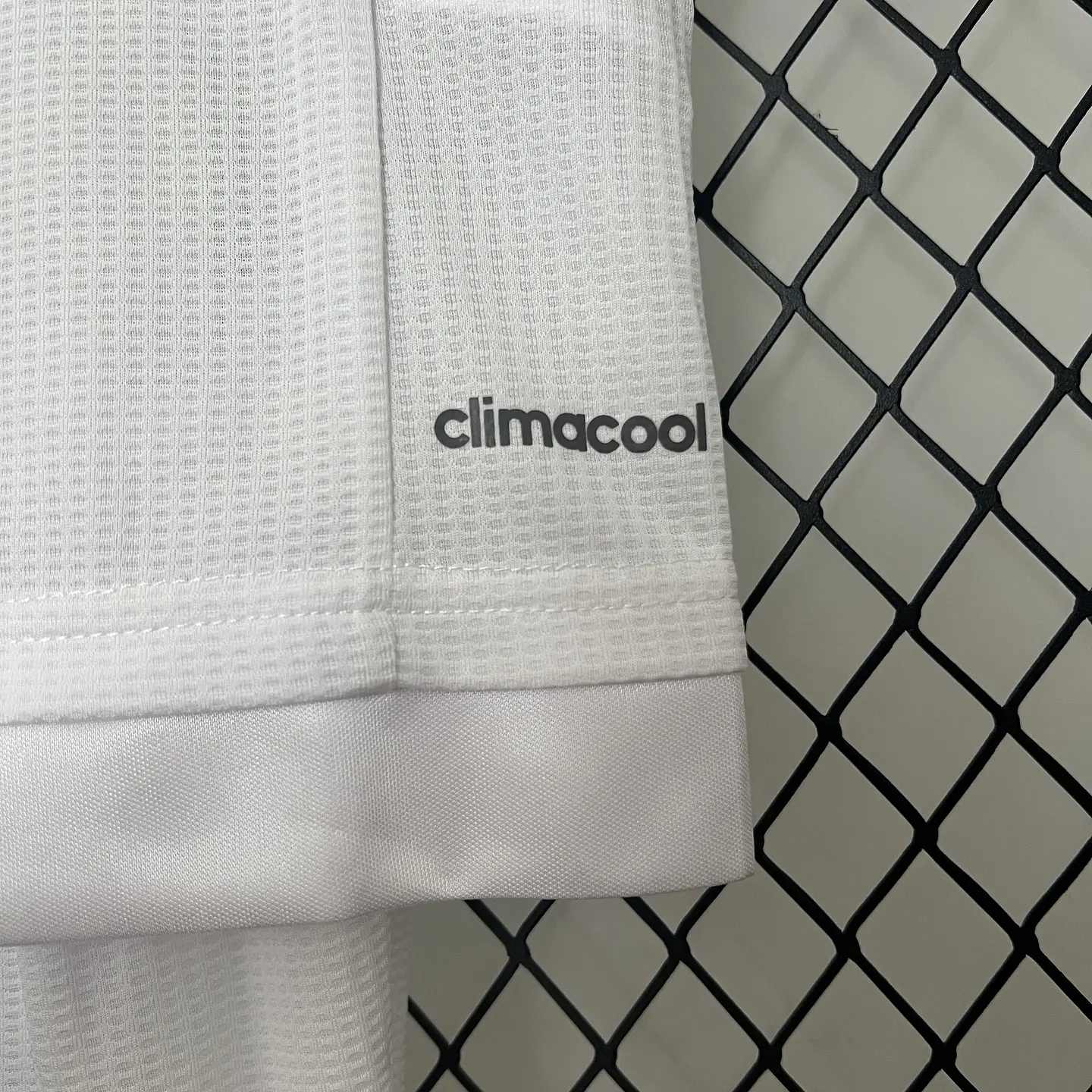 Real Madrid Home 15/16 Kit Criança 9