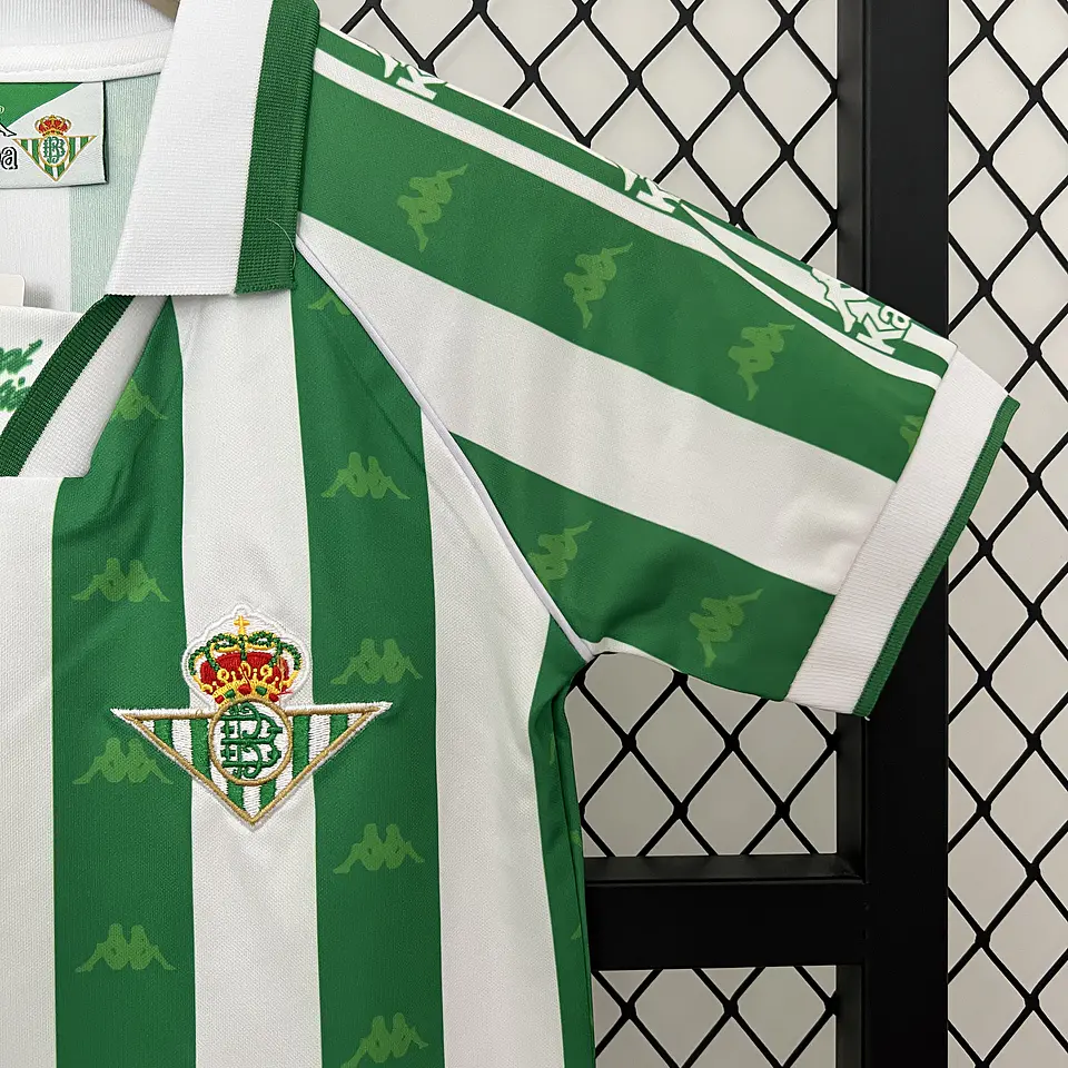 Bétis Home 95/97 Home Kit-Criança 4