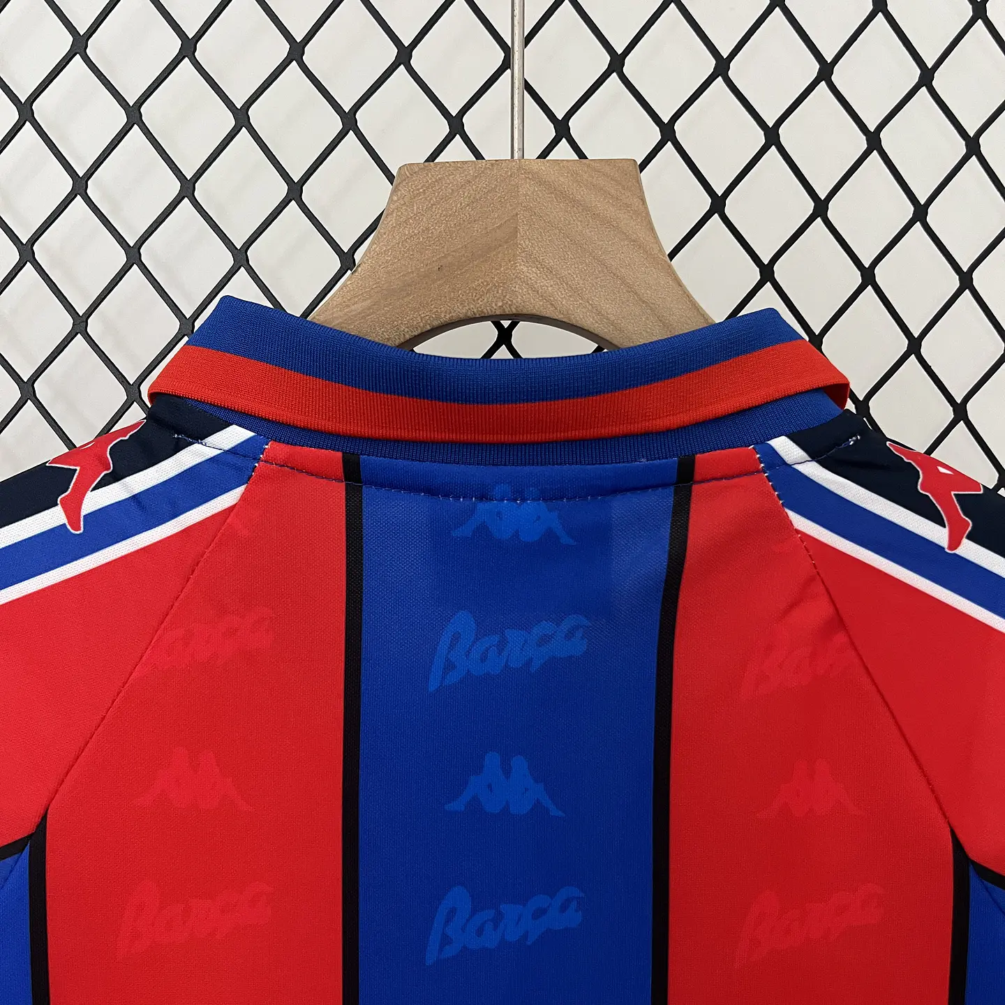 Barcelona Home 95/97 Kit-Criança 4