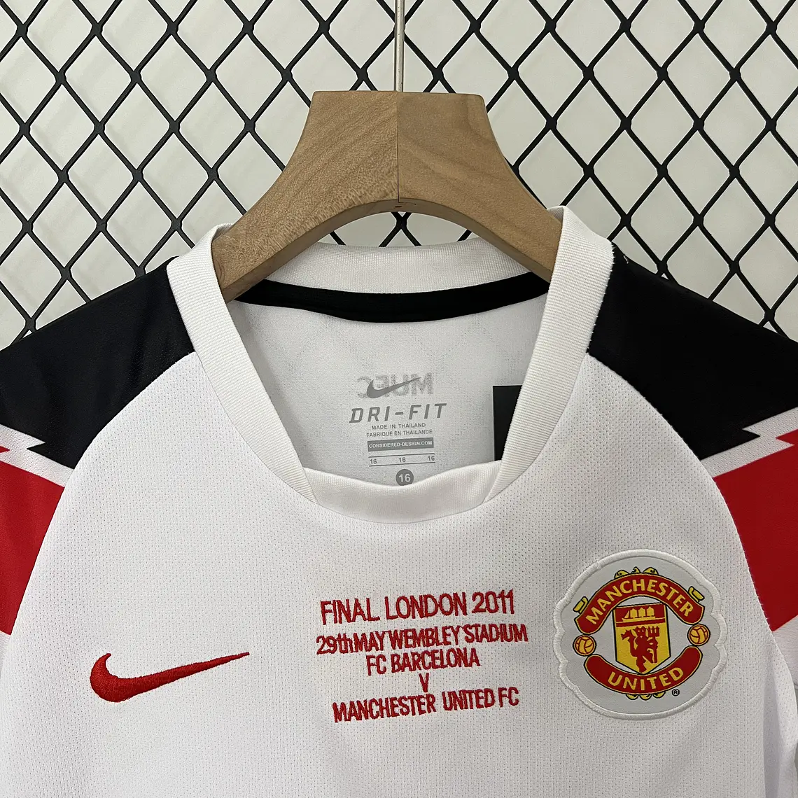 Manchester United Away 10/11 Kit-Criança 2