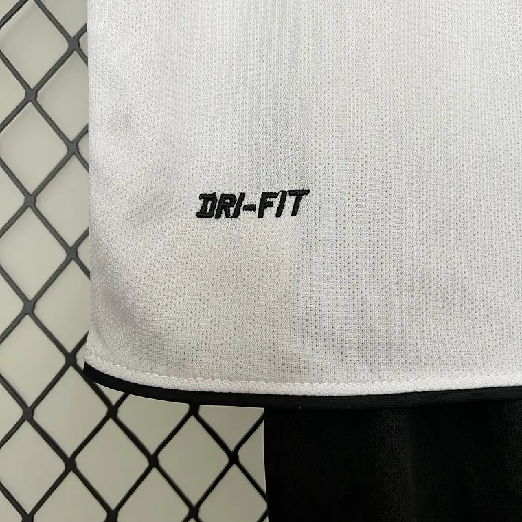 Manchester United Away 10/11 Kit-Criança 8