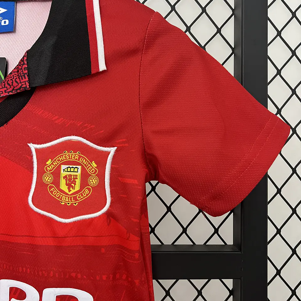 Manchester United Home 94/96 Kit-Criança 4