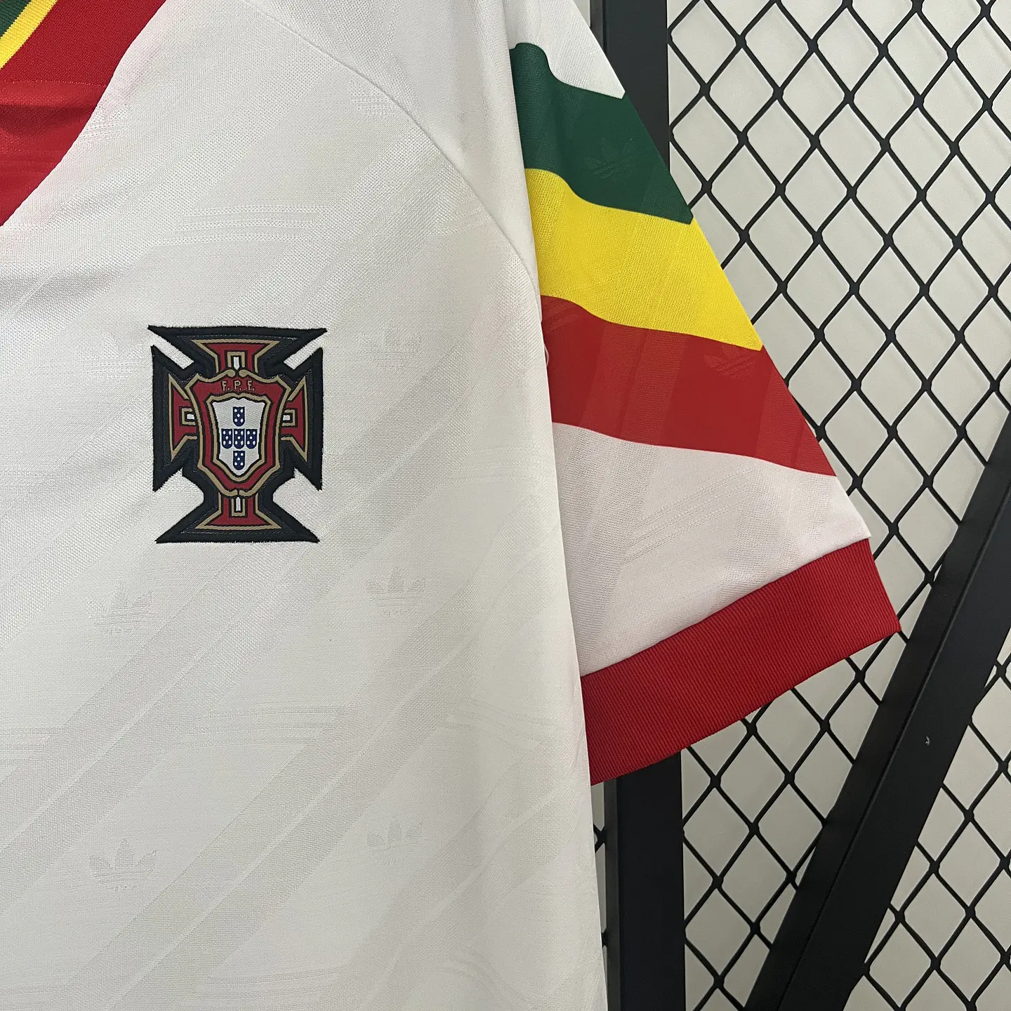Portugal Away 92/94 6