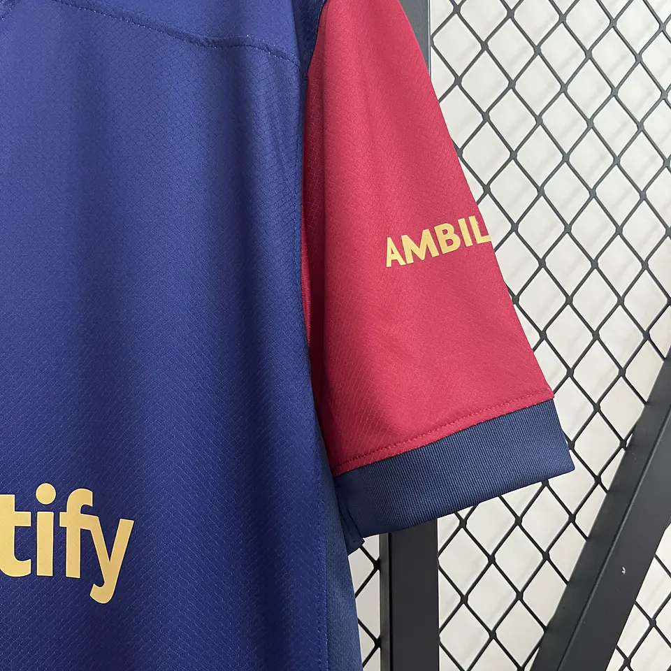 Barcelona Home 24/25 5