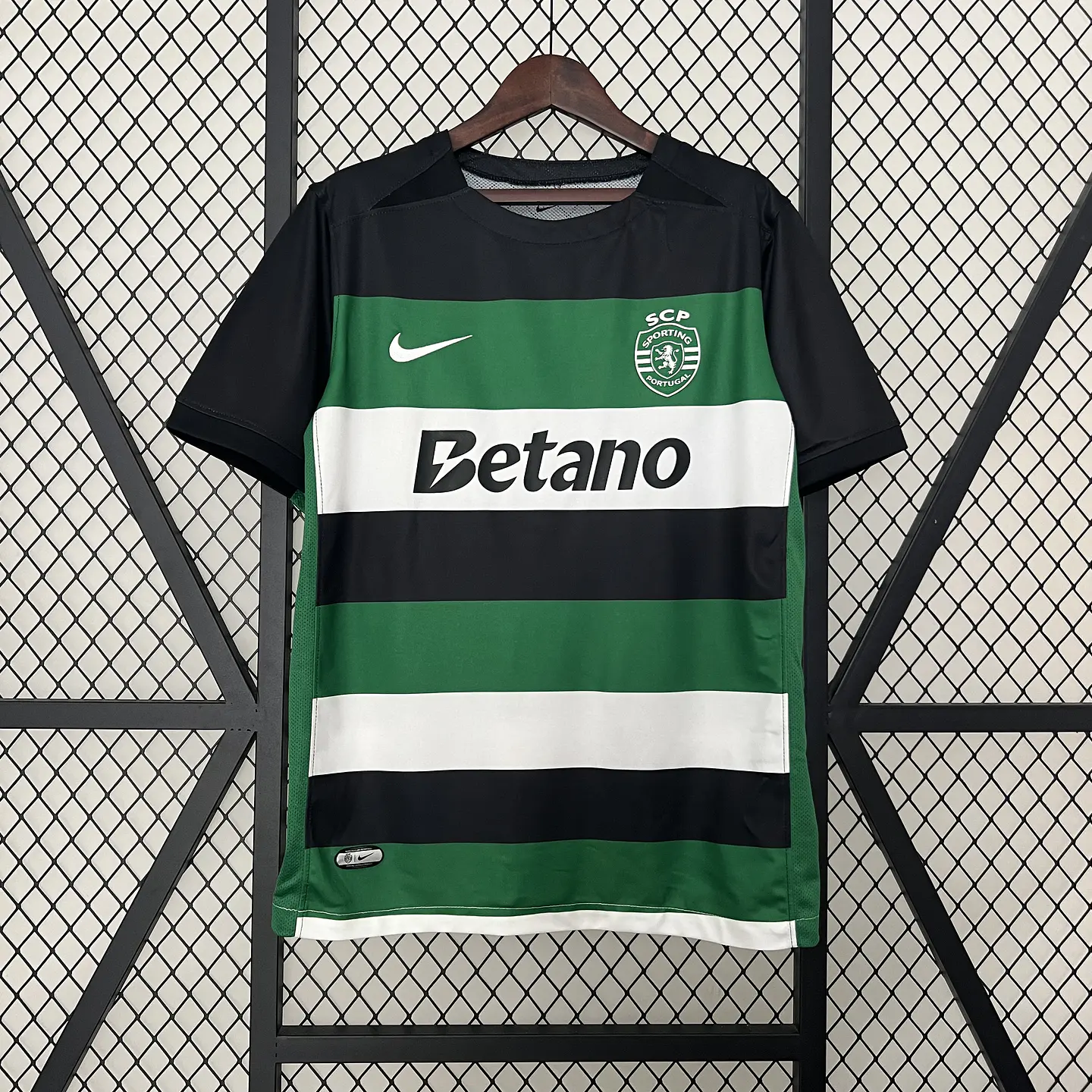 Sporting Home 24/25  2