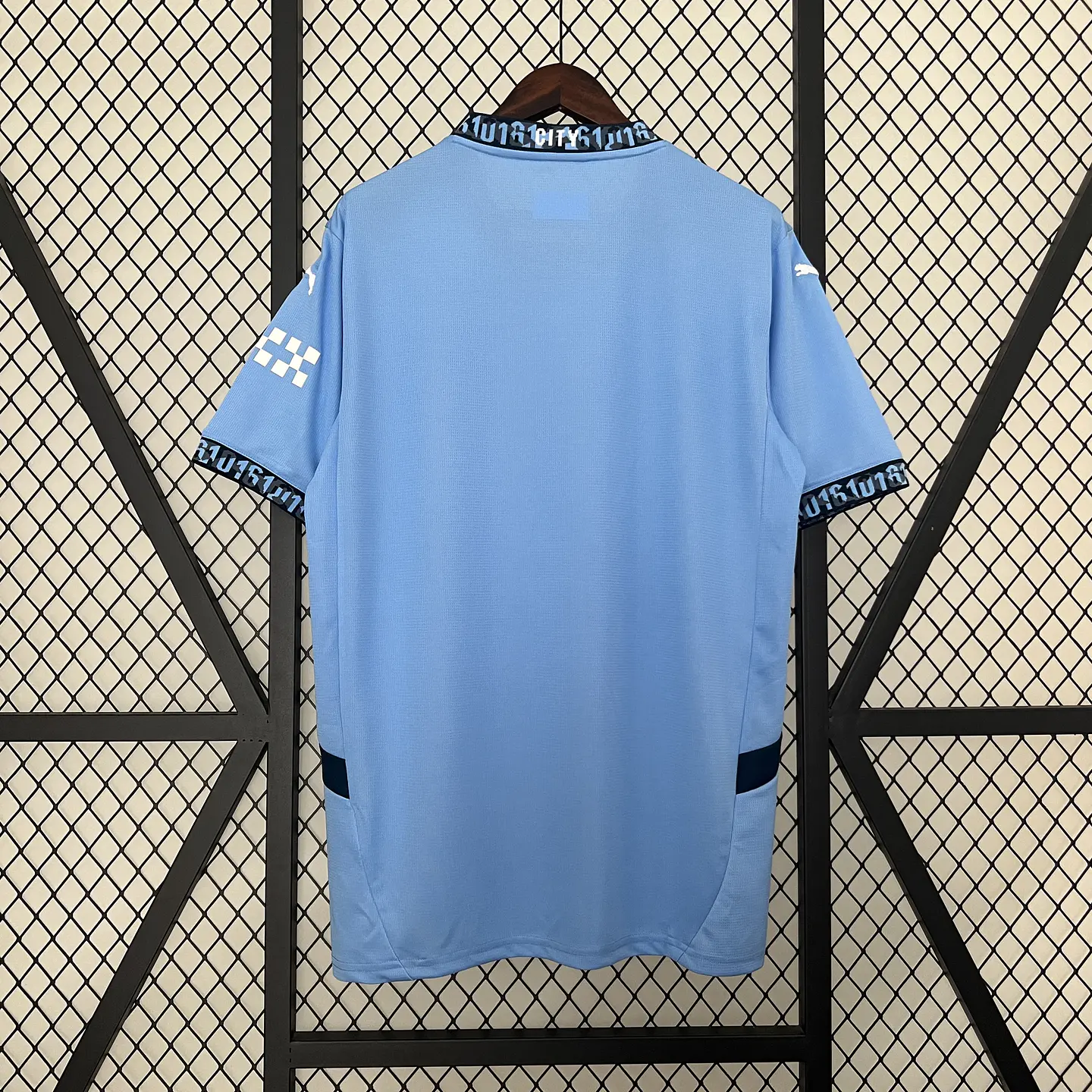 Manchester City Home 24/25 4