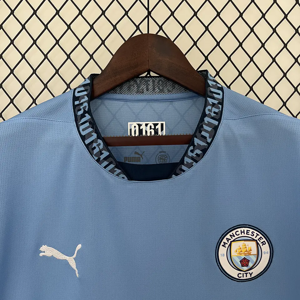 Manchester City Home 24/25 3