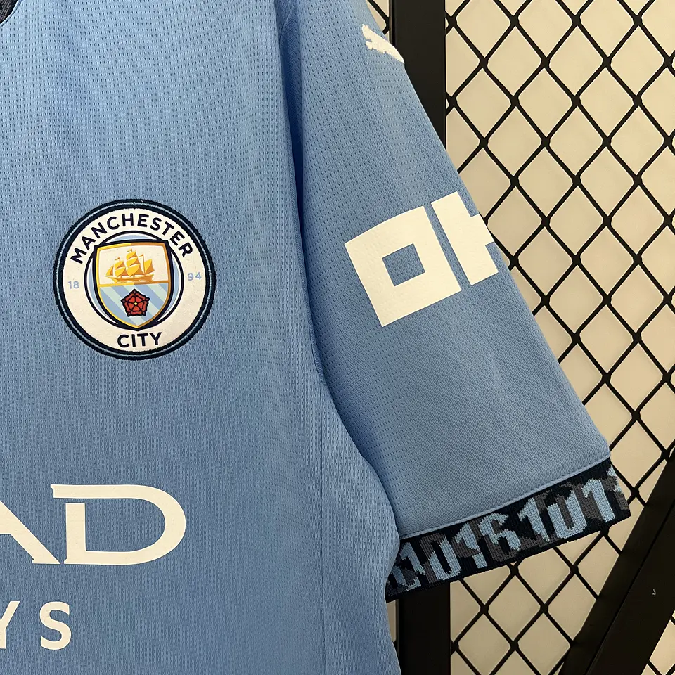 Manchester City Home 24/25 5