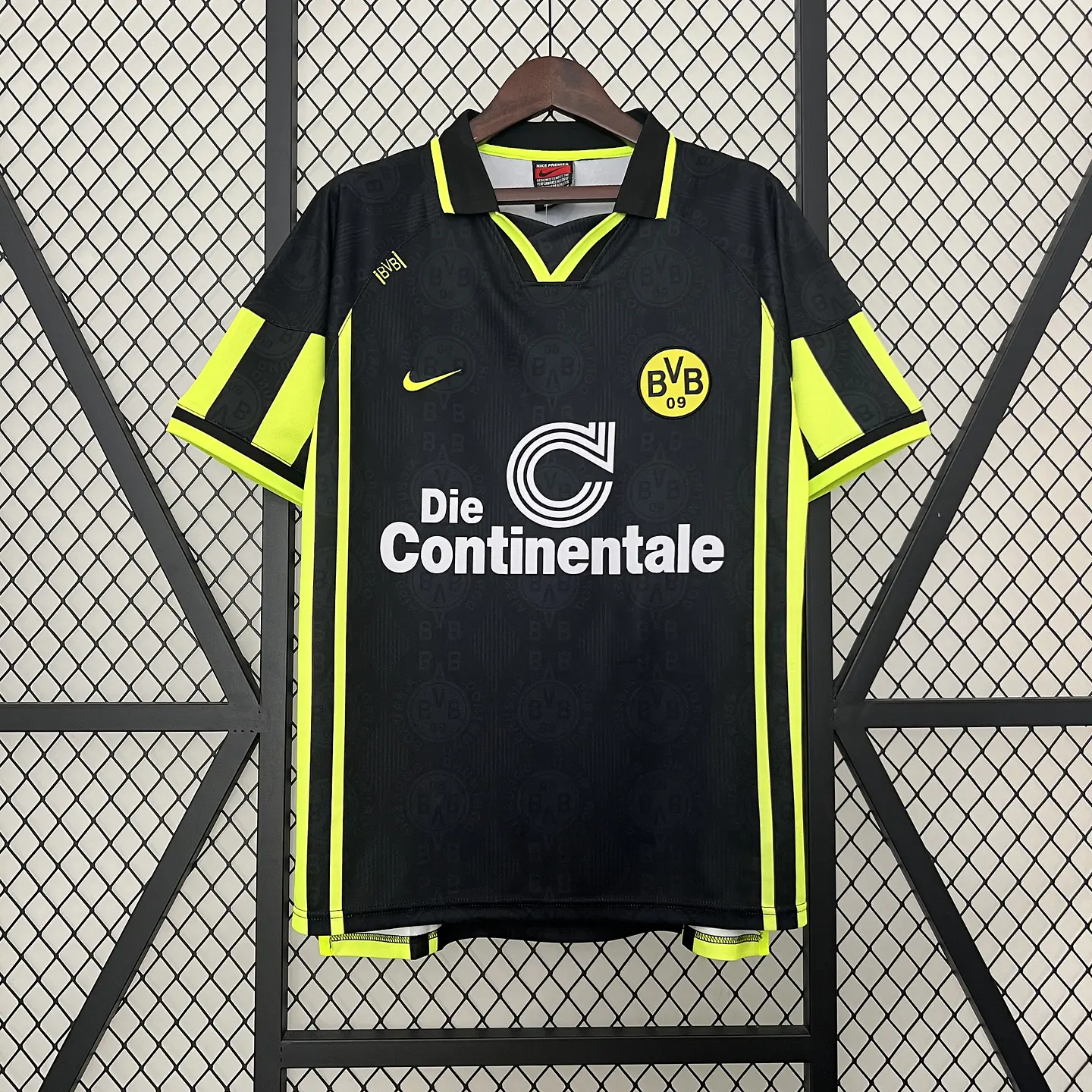 Dortmund Away 96/97 1