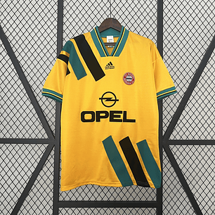 Bayern Away 93/95