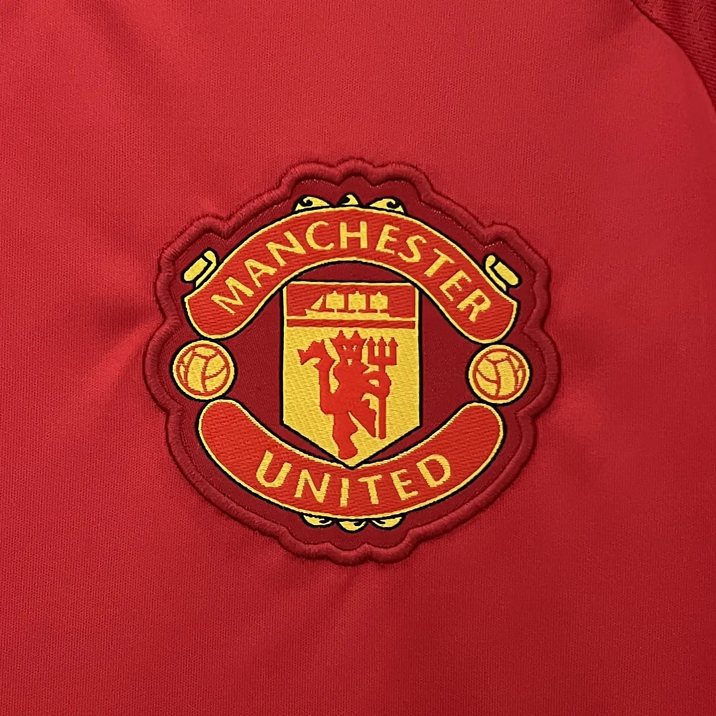 Manchester United Home 24/25 9