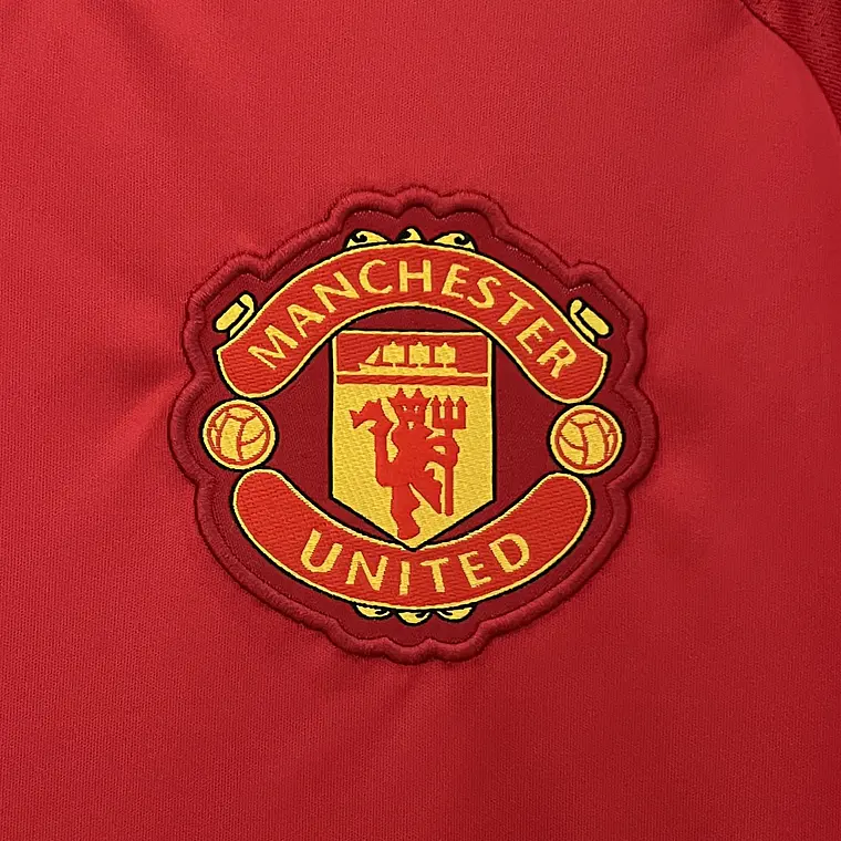 Manchester United Home 24/25 9