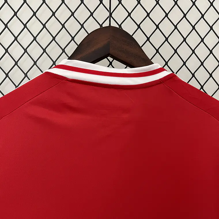 Manchester United Home 24/25 7