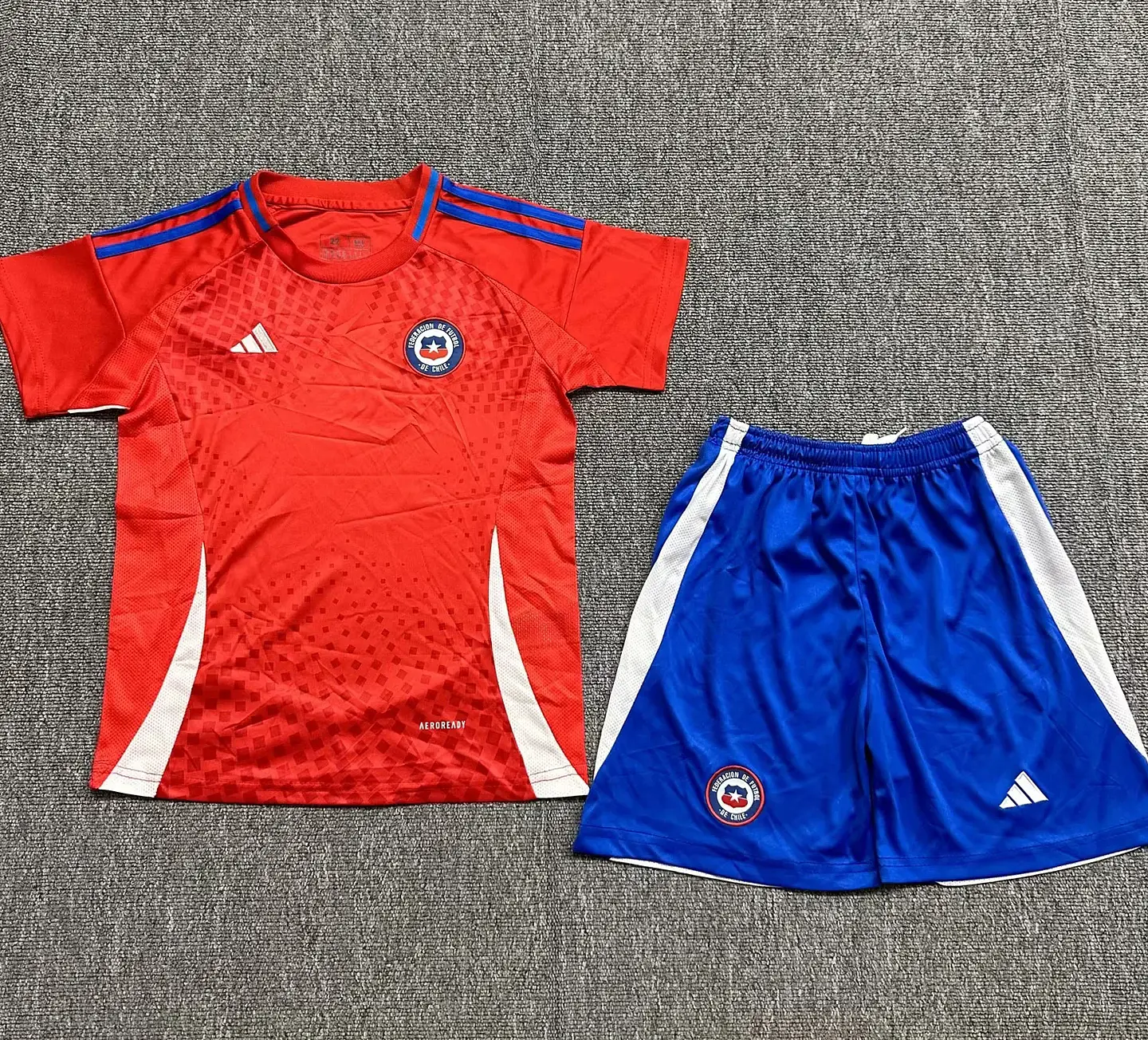 Chile Home 2024 Kit Criança 1