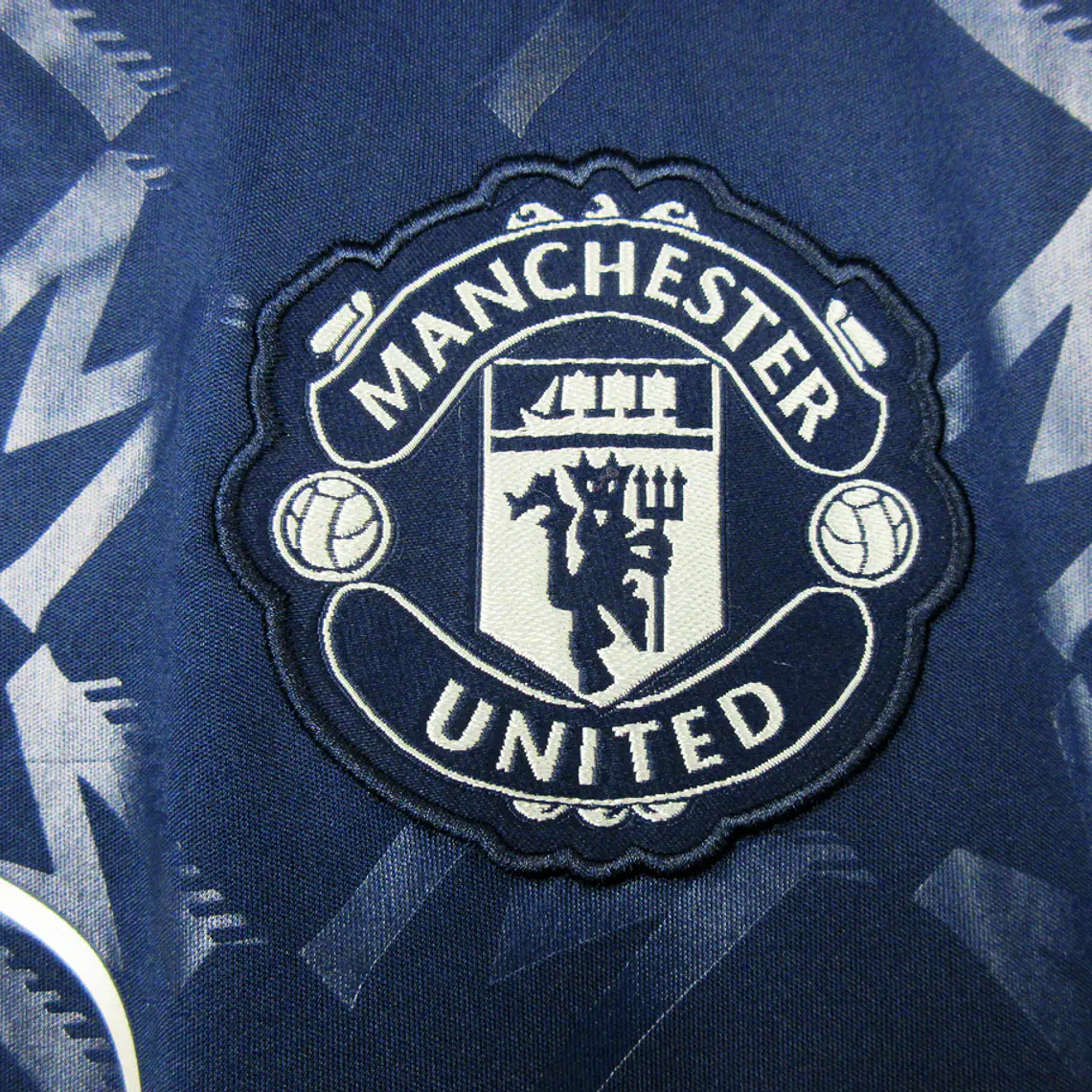 Manchester United Away 24/25 4