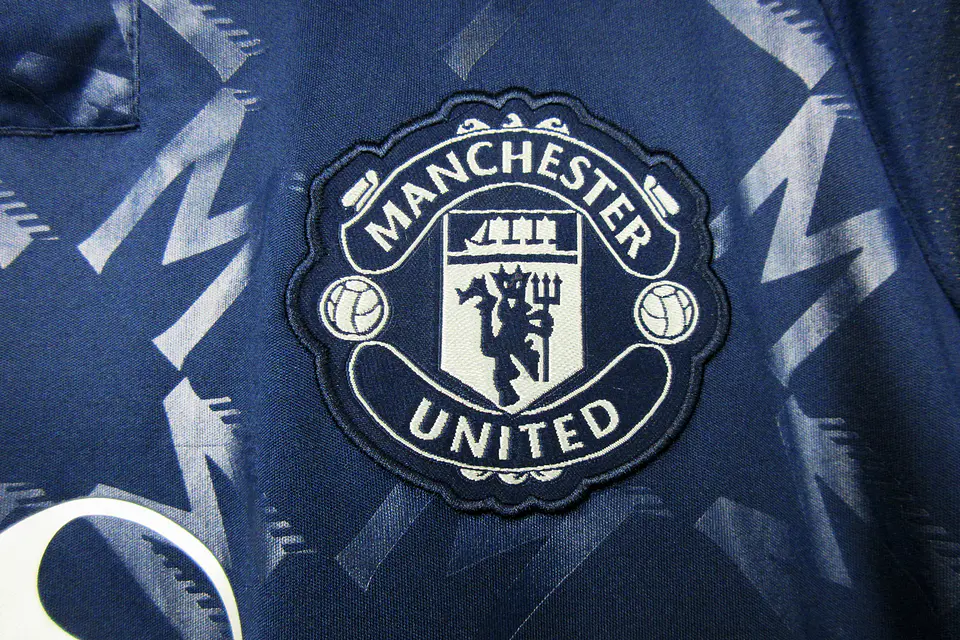 Manchester United Away 24/25 4
